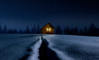 Weihnachtshütte mit leuchtendem Fenster in einer verschneiten Winterlandschaft