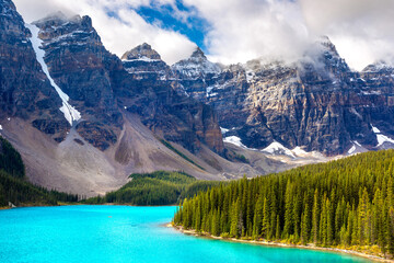 Wall Mural - Lake Moraine, Banff National Park