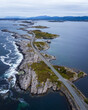 Luftaufnahme der Atlantikstraße in Norwegen
