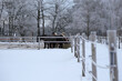 Hintergrundbild einer Pferdefarm im Winter in Deutschland