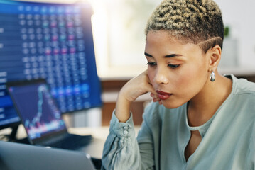 Poster - Laptop, stock exchange and business woman reading investment data, trading market analytics or crypto insight. Economy, metrics and professional broker analysis of financial numbers, chart or graphs