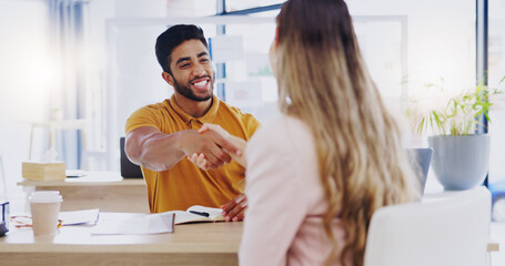 Canvas Print - Smile, business people and handshake for partnership, deal or introduction in workplace. Happy, man and woman shaking hands for agreement, b2b or onboarding, congratulations or welcome to company.