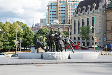 Beautiful View Of The War Of 1812 Monument In Downtown Ottawa, Canada