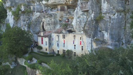 Poster - Aerial view showing the Medieval Fortified House of Reignac Museum in Tursac, France