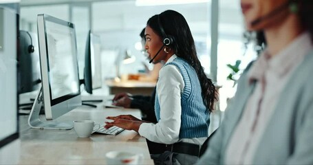 Aufkleber - Business people, call center office and computer communication, customer service and website support. Team of women or consultant agency speaking, helping on desktop and e commerce software solution