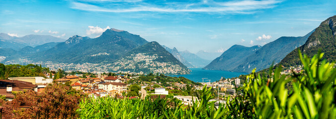 Sticker - Blick über die Bucht von Lugano und den Ceresio