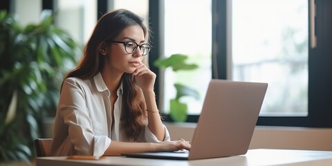 Aufkleber - A businessman girl works in an office