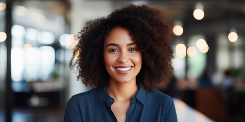 Leinwandbilder - A businessman girl works in an office