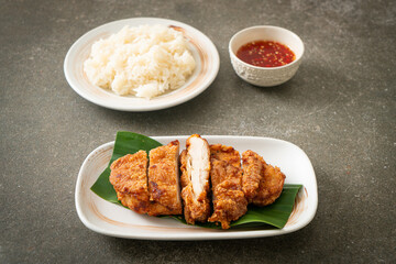 Wall Mural - fried chicken with sticky rice