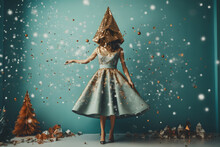 Model Woman In A Dress, With A Christmas Tree On Her Head. Creative Sparkling Confetti Explosion. Elegant New Year Eve Party Celebration, Teil, And Gold Christmas Tree. 
