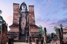 Sukhothai Wat Mahathat Buddha Statues At Wat Mahathat Ancient Capital Of Sukhothai Thailand. Sukhothai Historical Park Is The UNESCO World Heritage