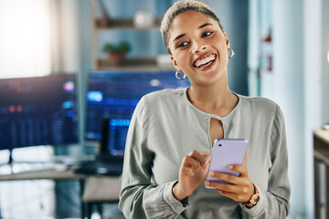 Aufkleber - Stock market, business, and happy woman on phone with thinking of trading info and investor statistics. Female professional, mobile networking and finance work in a office with fintech app for crypto