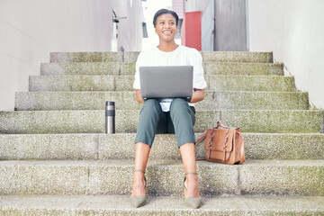 Canvas Print - African woman, laptop and remote work on stairs with thinking, smile and idea for networking. Email or copywriting search, computer or happy for vision, problem solving or solution for project