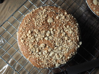 Canvas Print - top view round crumble cake