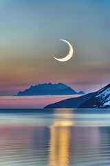 Wall Mural - moon over lake