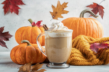 Wall Mural - Pumpkin spice latte