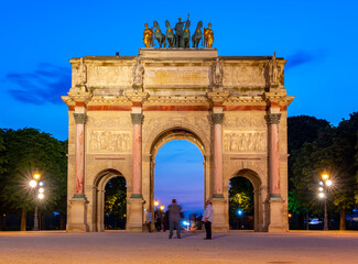 Poster - Carousel Arch of Triumph at sunset, Paris, France