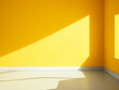canvas print picture - Immagine di sfondo di uno spazio vuoto in toni del giallo con un gioco di luci e ombre sulla parete e sul pavimento per lavori di progettazione o creativi