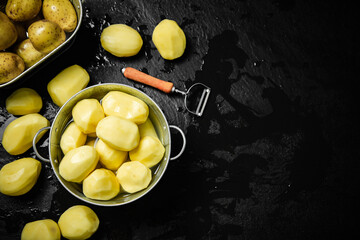 Poster - Fresh peeled potatoes.