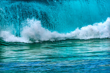 Wall Mural - Colorful Large Wave Waimea Bay North Shore Oahu Hawaii