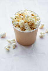 Wall Mural - Popcorn bucket on white background