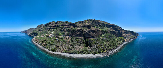 Wall Mural - Ponta do Sol - Madeira, Portugal