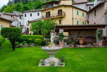 Canvas Print - Village of Rasiglia - Italy