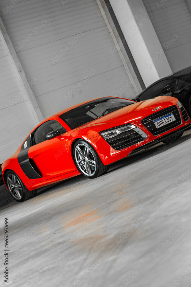 Foto de Stock Red Audi R8 first generation angled portrait shot - High ...