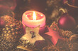 Dekoration mit Adventszahl 2. Advent mit Stern Kerze Zapfen Vintage weihnachtlich