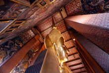 Wat Pho (Temple Of The Reclining Buddha), Big Reclining Golden Buddha Statue (Phra Buddhasaiyas), Bangkok, Thailand