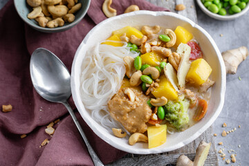 Canvas Print - Asian noodle bowl or soup served on table