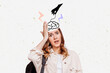 © Evgenia - shocked student girl holding her head with tangled thoughts