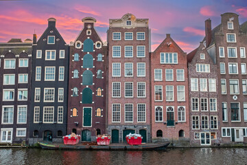 Canvas Print - City scenic from Amsterdam in the Netherlands at sunset