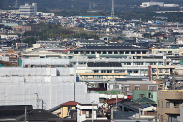 ハイアングルで見た昼の沼津市の街並みの風景