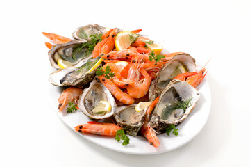 Wall Mural - seafood platter isolated on white background