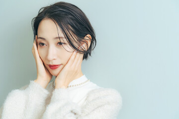 Poster - ミドル女性のスキンケアイメージ　美容　コスメ