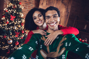 Poster - selfie photo of best friends guy lady cuddle blogging party on christmas holiday in decorated lights