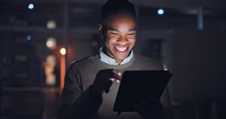 Aufkleber - Businessman, night and tablet with smile in office, reading search with career progress in company. Black man, happy or touchscreen for email on project growth, web or feedback on startup expansion