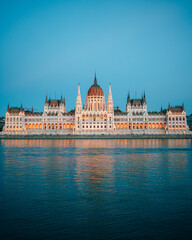 Poster - View of the Hungarian Parliament Building from across the Danube River in Budapest, Hungary