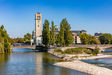 Germany, Bavaria, Munich, View Of Deutsches Museum And Isar River