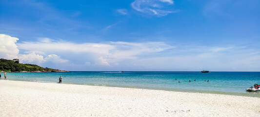 Sea view with cloudy blue sky in peaceful day, island in Thailand