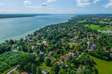 Fototapeta Krajobraz - Blick über Schondorf zum südlichen Ammersee