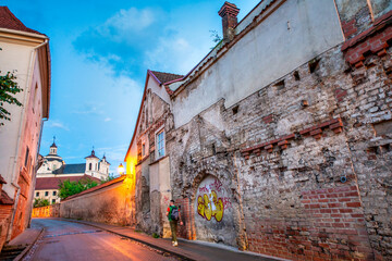 Canvas Print - Old buildings in Vilnius city center at summer sunset, Lithuania