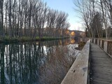 Fototapeta  - Walk along the Duero River as it passes through Soria