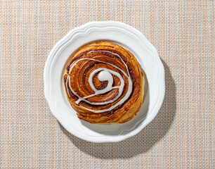 Canvas Print - freshly baked cinnamon roll