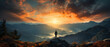 Blick ins Tal: Mann erreicht Gipfel zum Sonnenuntergang