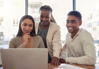 Aufkleber - Collaboration, teamwork and business people with laptop and boss with communication in a office. Working, tech and creative writer staff with web advice, talking and discussion for digital project