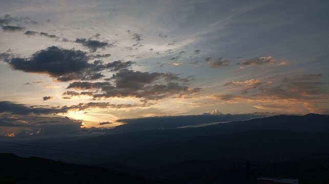 ATARDECER 