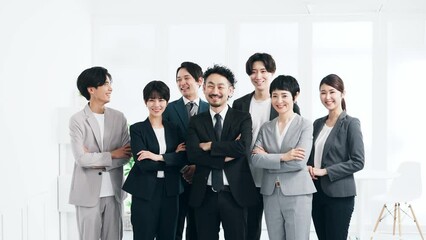 Fototapete - 幅広い世代のビジネスパーソンのグループ