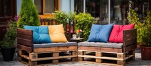 Reusing Wooden Pallets To Create Outdoor Furniture For Homes And Gardens